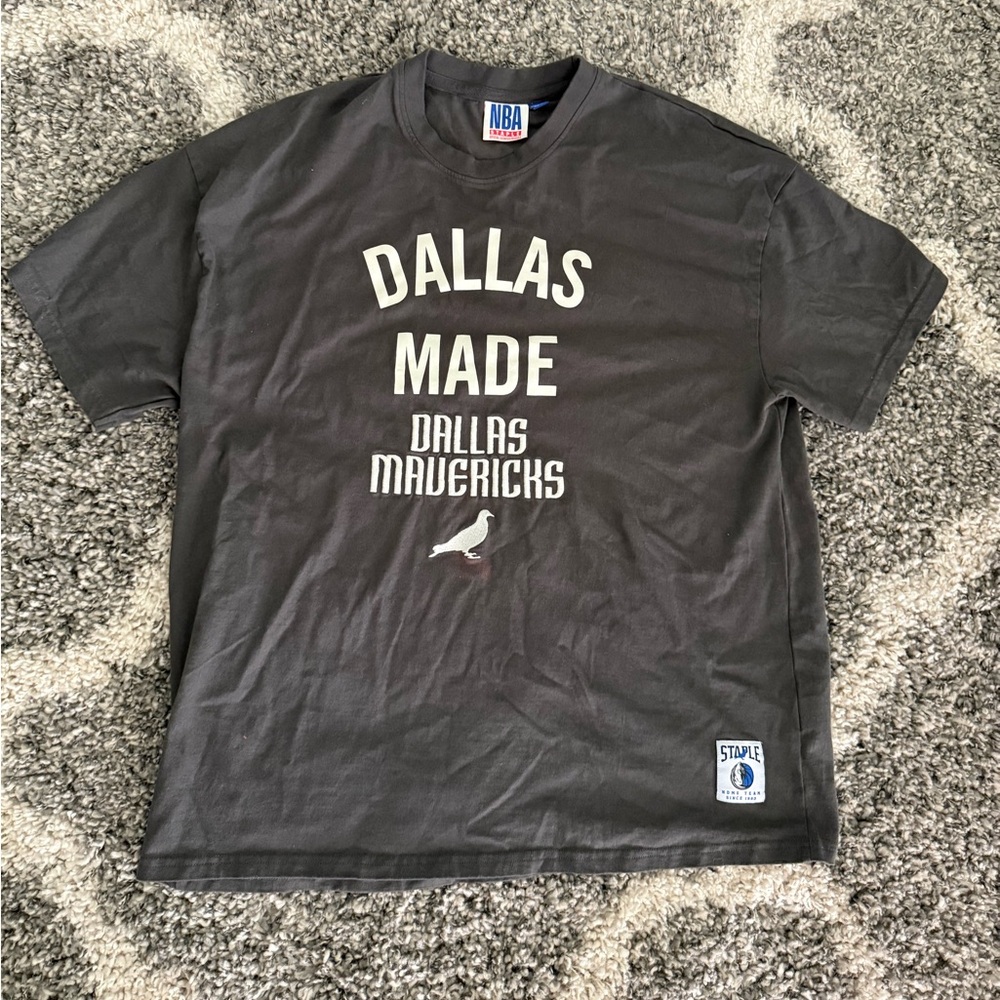 Dallas Mavericks Gray Staple Oversized T-Shirt